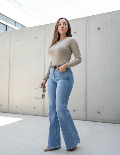 Jean Wide Leg Celeste Tiro Alto Elasticado Con Cinturón