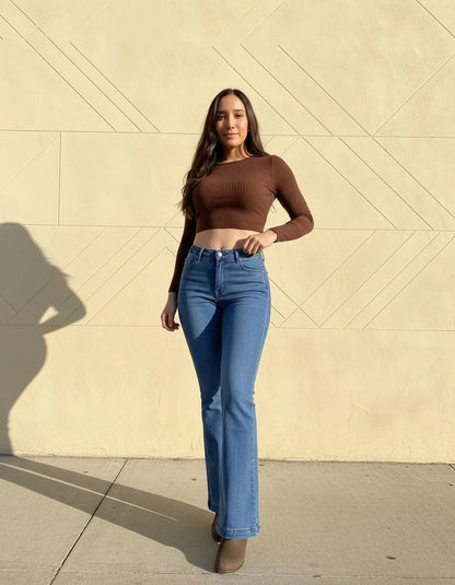Jeans Flare Celeste Tiro Alto Elasticado Efecto Push Up
