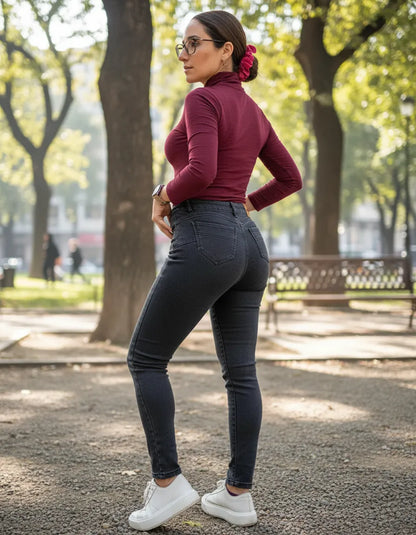 Jeans Gris Oscuro Con Polar Tiro Alto Elasticado Push Up
