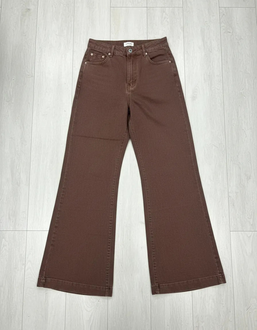 Jeans Mujer Palazzo Café Tiro Alto Elasticado Horma Grande